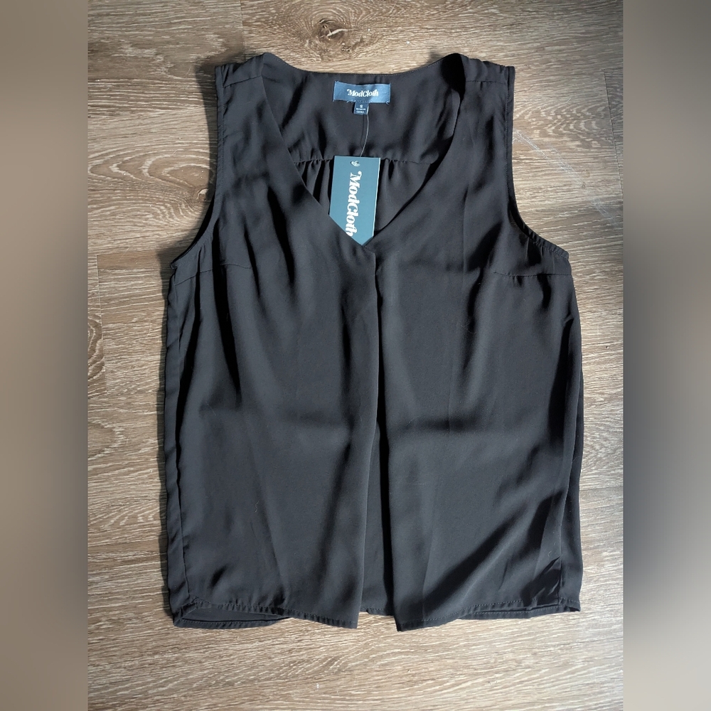Modcloth Black Sleeveless Top Size Small